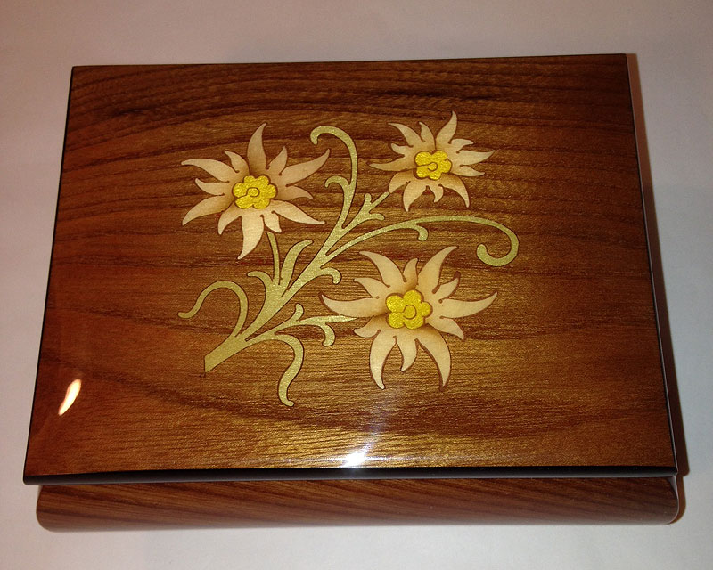 415EL -Edelweiss Inlay Ring Box - Click Image to Close