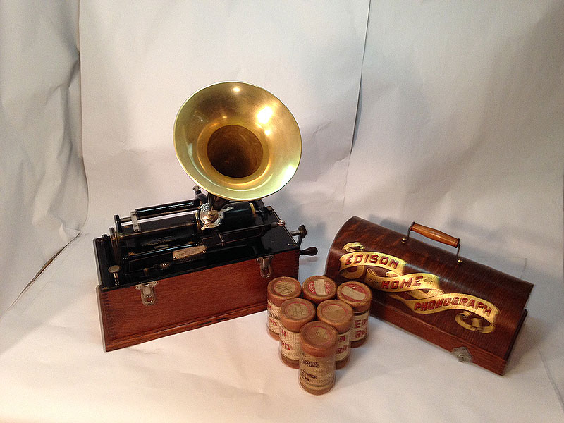 Thomas Edison Phonograph - Click Image to Close